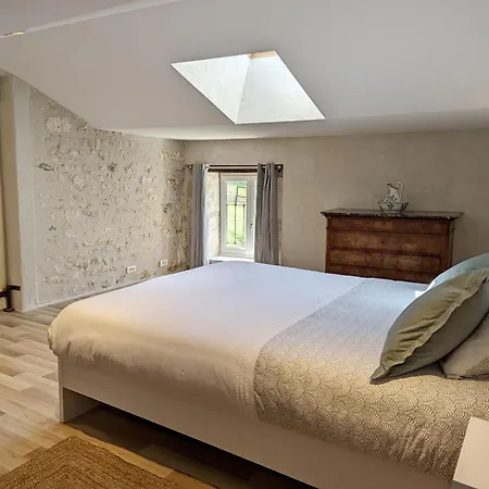 Un En Charente, 4 Etoiles *